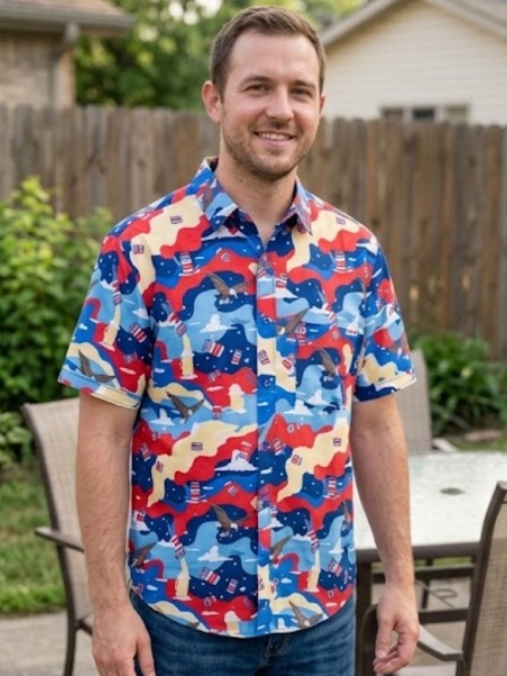 RSVLTS Budweiser Patriotic Eagle Beer Can Button Down Shirt Men’s M
T